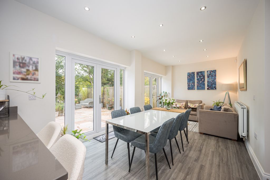 Kitchen / Dining / Family Room- click for photo gallery